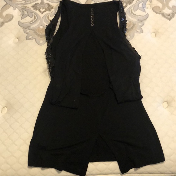 Black parasuco tank top with detail on front. Size small - Picture 3 of 4